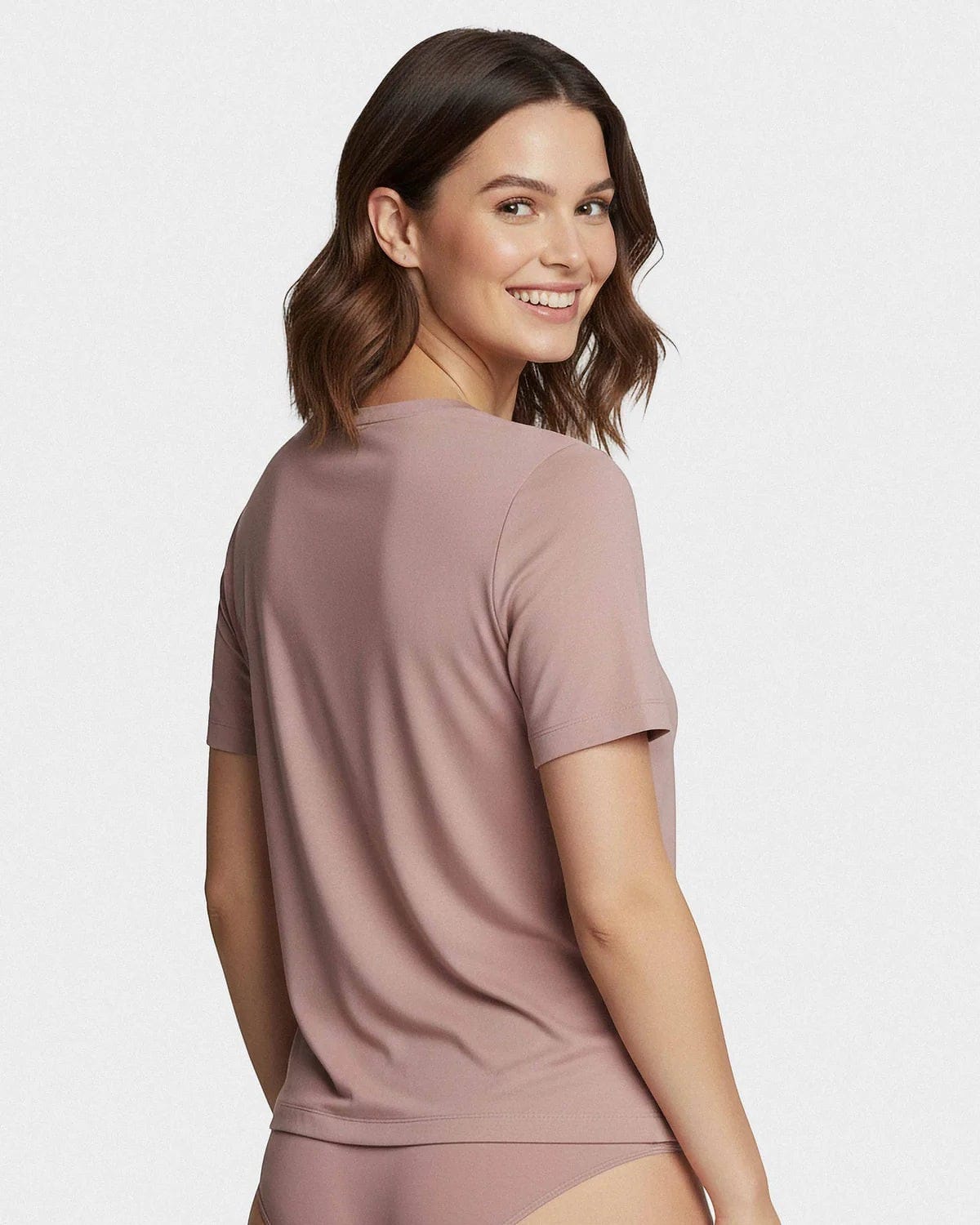 Maison Sarava women's dusty rose V-neck t-shirt made from TENCEL Lyocell, a soft and breathable sustainable fabric.