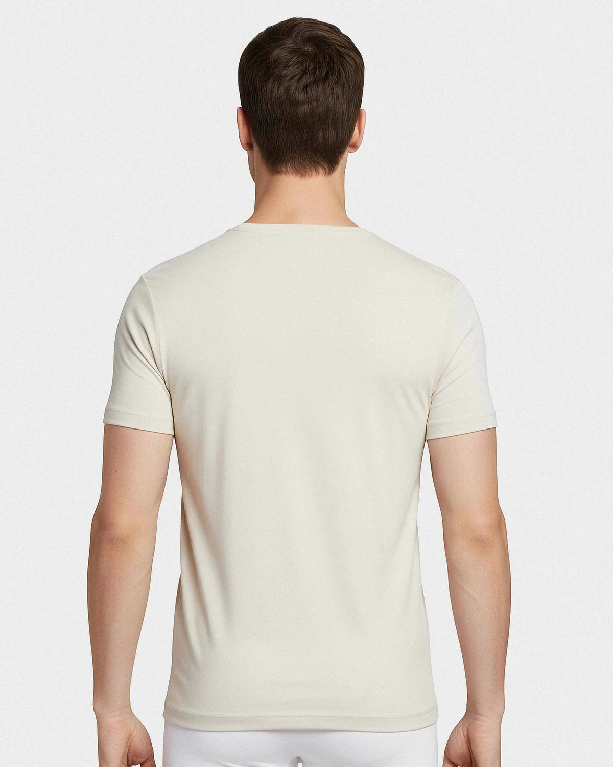 Maison Sarava men's short-sleeved round neck t-shirt in light beige, made from premium Merino wool and Lyocell.