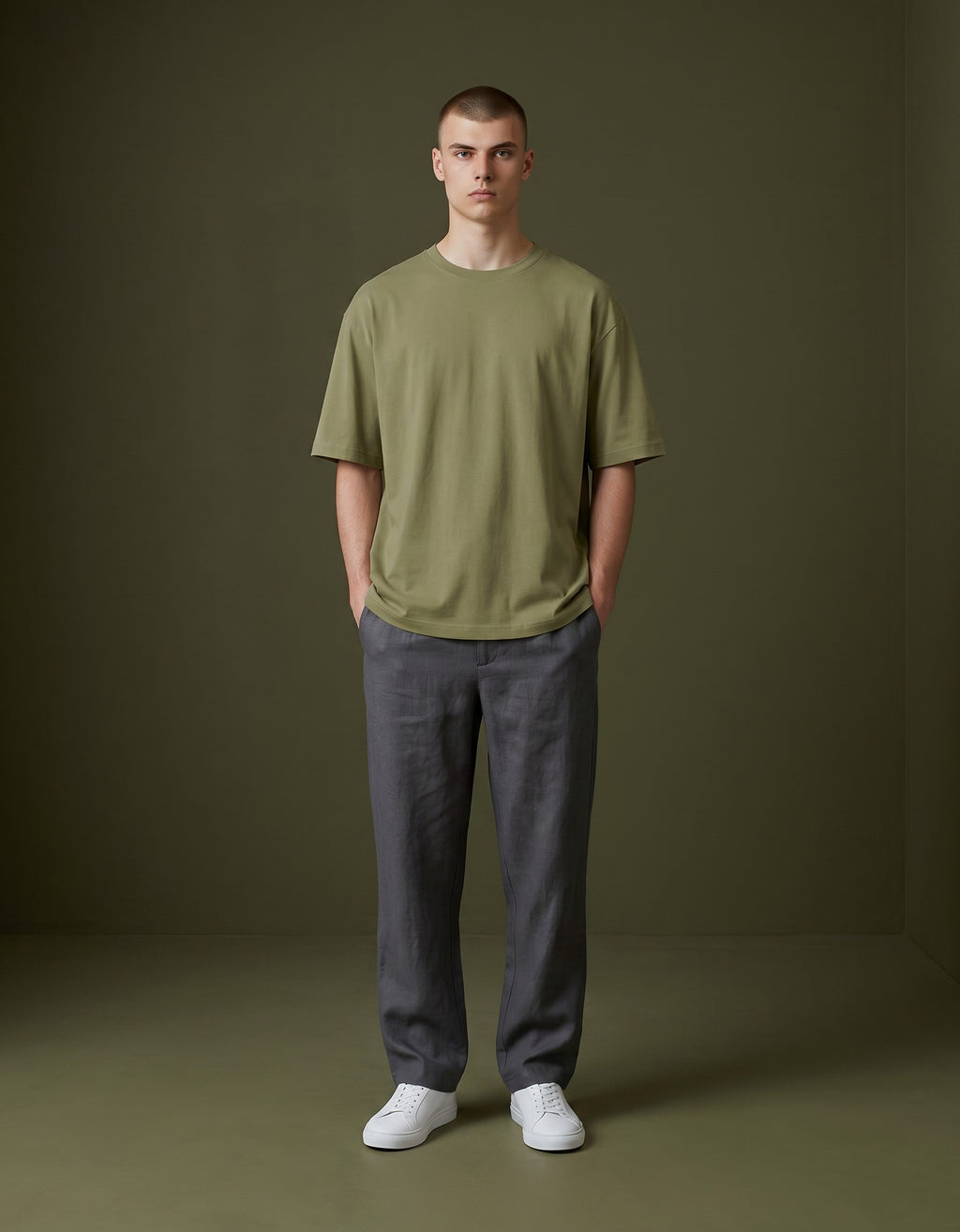 Maison Sarava olive green mercerized cotton t-shirt for men with round neckline and relaxed fit.